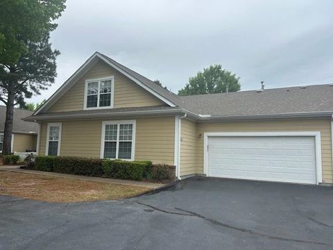 Photo of 7413 APPLING OAKS DR 44 #44, Cordova, TN 38016 (MLS # 10219689)