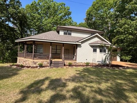 Photo of 420 LAKESHORE LN, Counce, TN 38326 (MLS # 10221696)