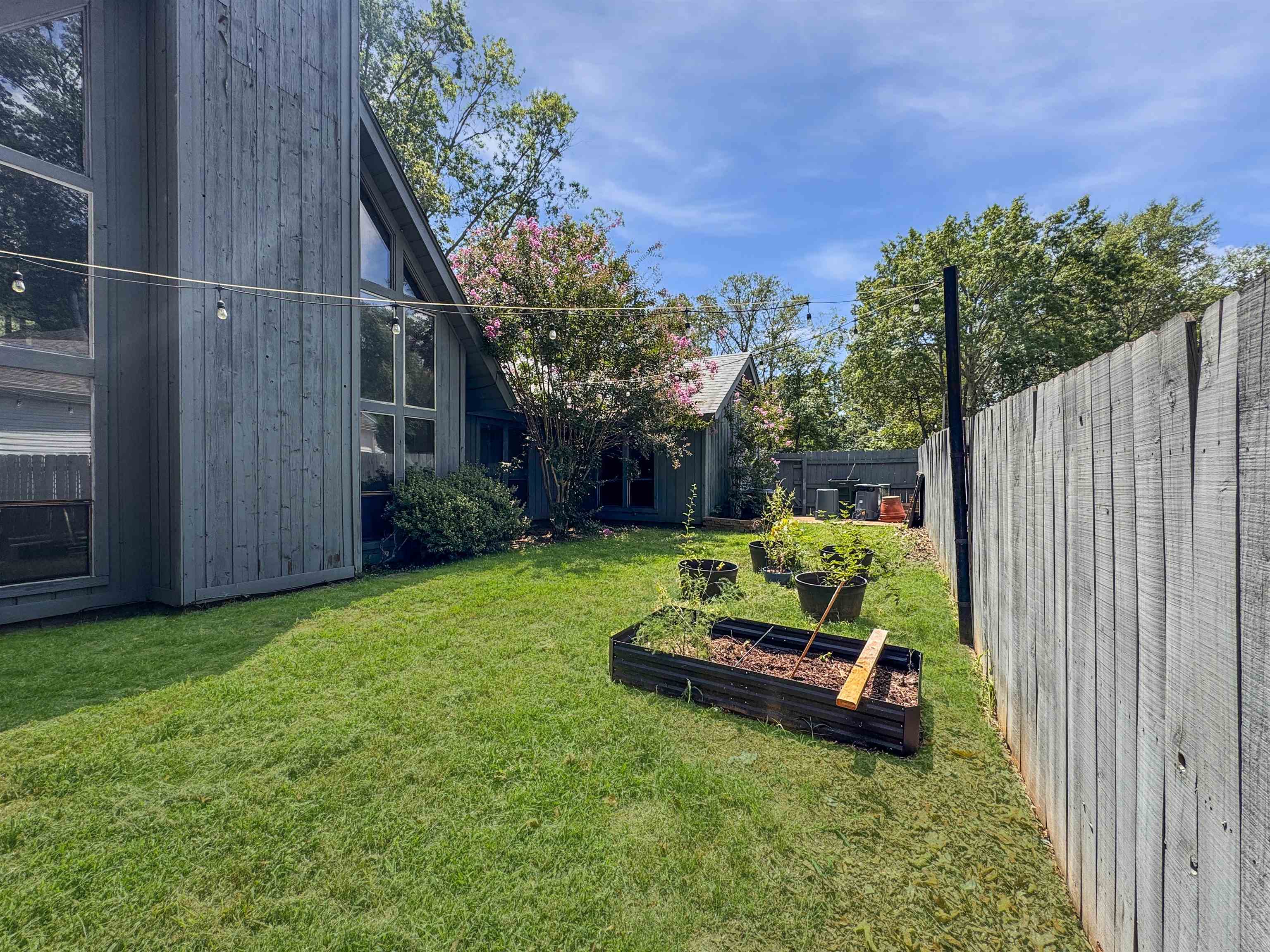 Memphis, Tennessee 38018, United States, 4 Bedrooms Bedrooms, ,2 BathroomsBathrooms,Residential,Active,182856