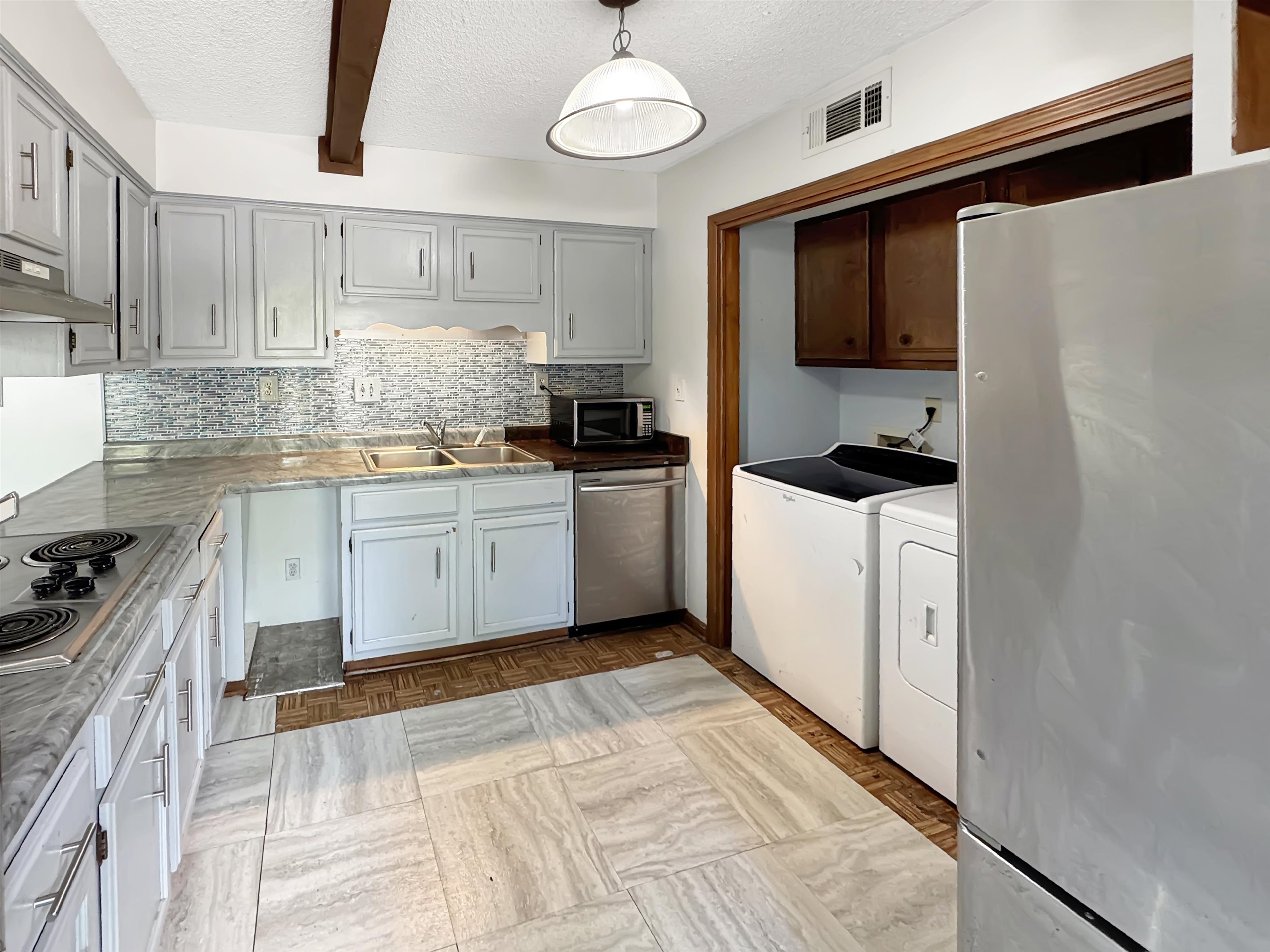 Memphis, Tennessee 38018, United States, 4 Bedrooms Bedrooms, ,2 BathroomsBathrooms,Residential,Active,182856