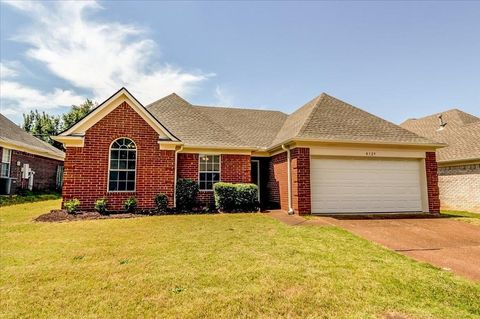 Photo of 8129 COUNTRY MILL CV, Memphis, TN 38016 (MLS # 10220858)