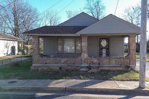 Photo of 1474 ORR ST, Memphis, TN 38108 (MLS # 10213164)