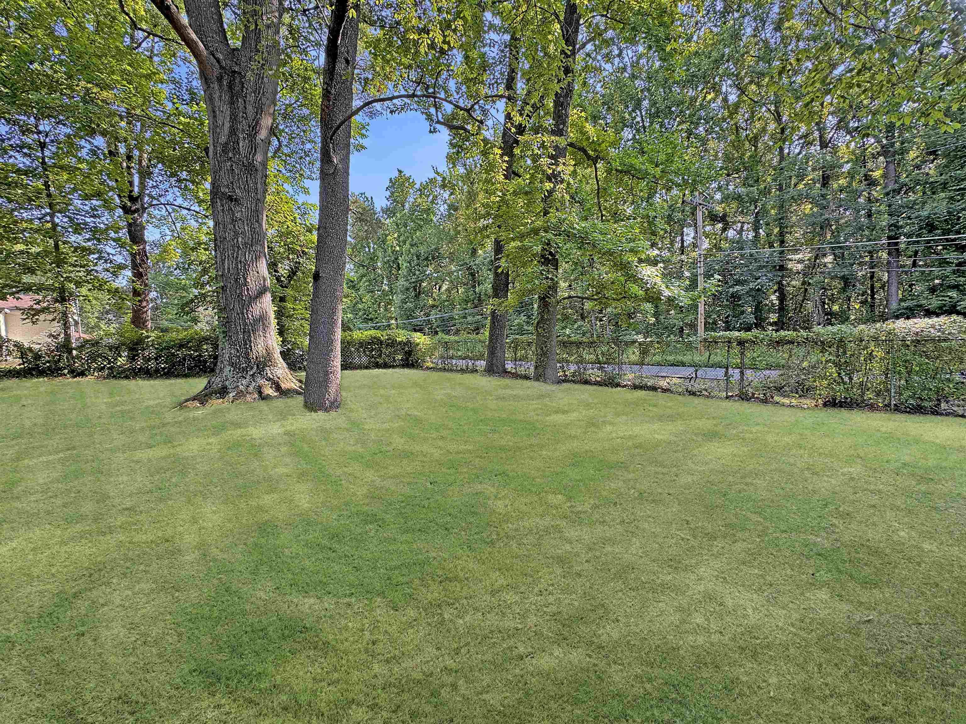 Memphis, Tennessee 38128, United States, 4 Bedrooms Bedrooms, ,2 BathroomsBathrooms,Residential,Pending,143987