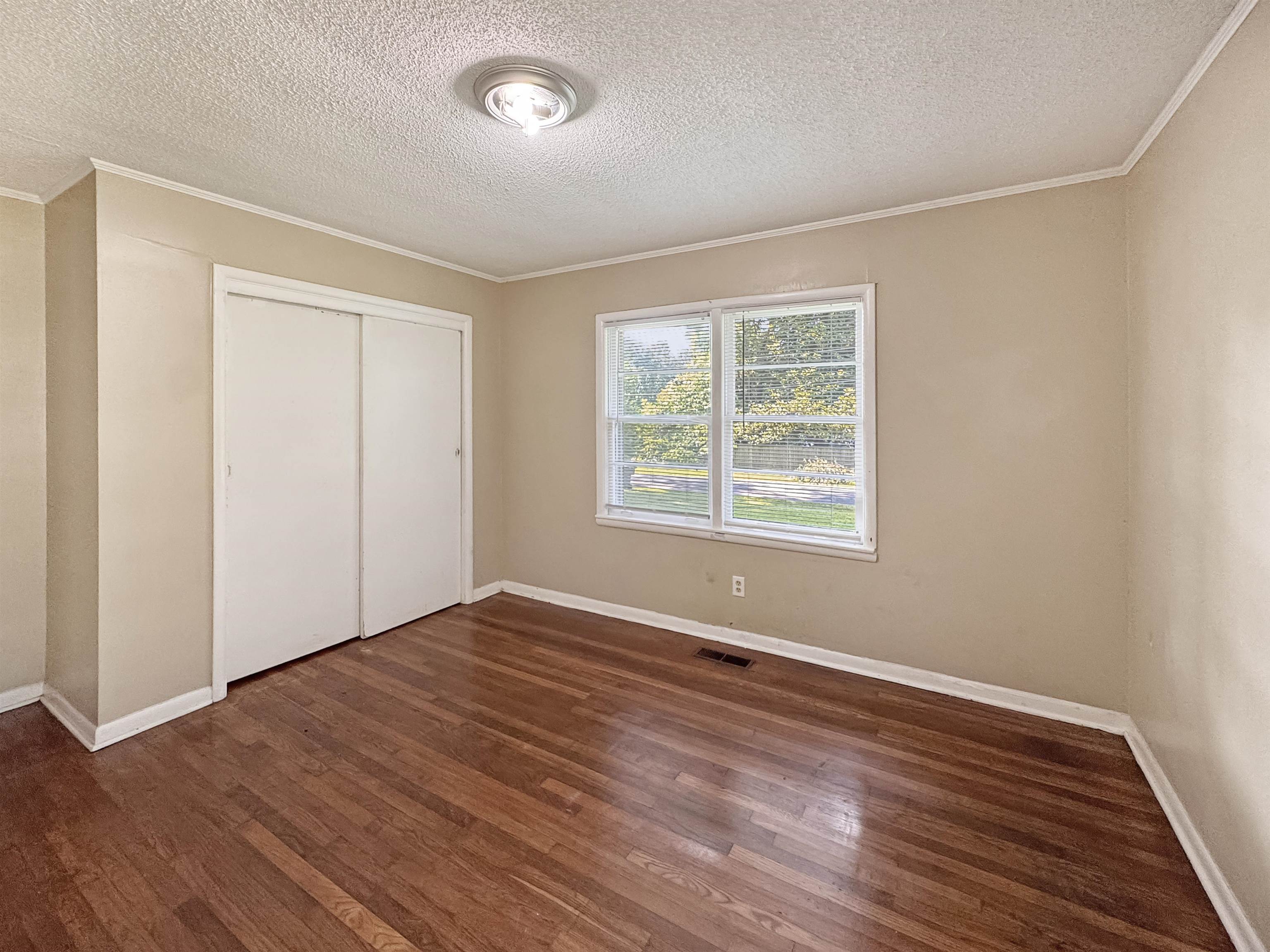 Memphis, Tennessee 38128, United States, 4 Bedrooms Bedrooms, ,2 BathroomsBathrooms,Residential,Pending,143987