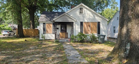 Photo of 3342 CARRINGTON RD, Memphis, TN 38111 (MLS # 10229304)