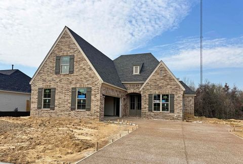 Photo of 110 LAUREL WOOD LN, Oakland, TN 38060 (MLS # 10209058)