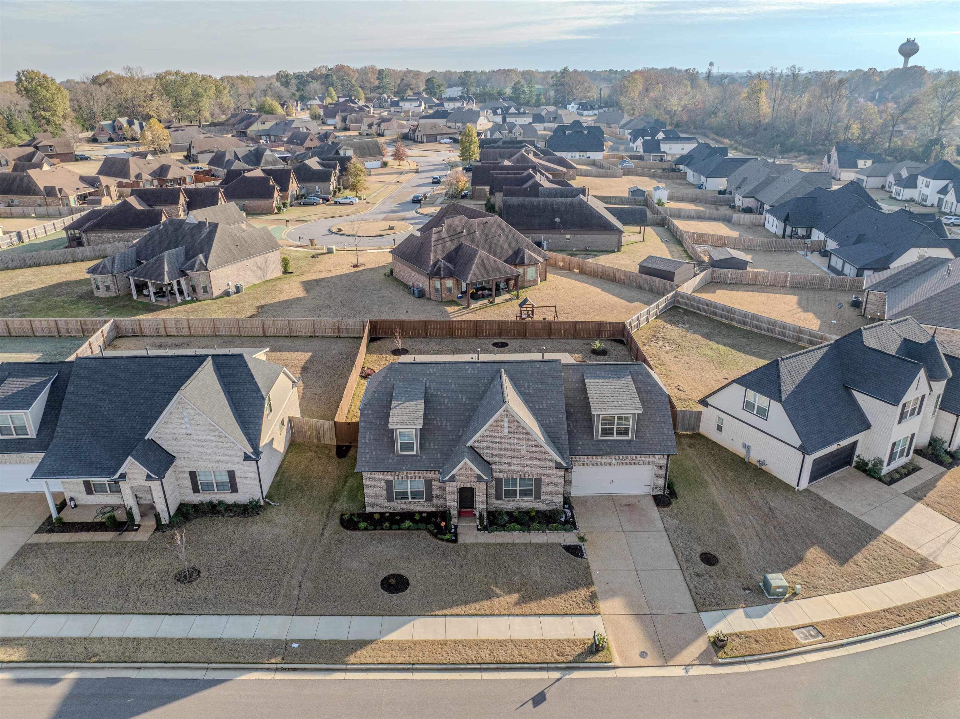 Unincorporated, Tennessee 38125, United States, 5 Bedrooms Bedrooms, ,2 BathroomsBathrooms,Residential,Active,252484