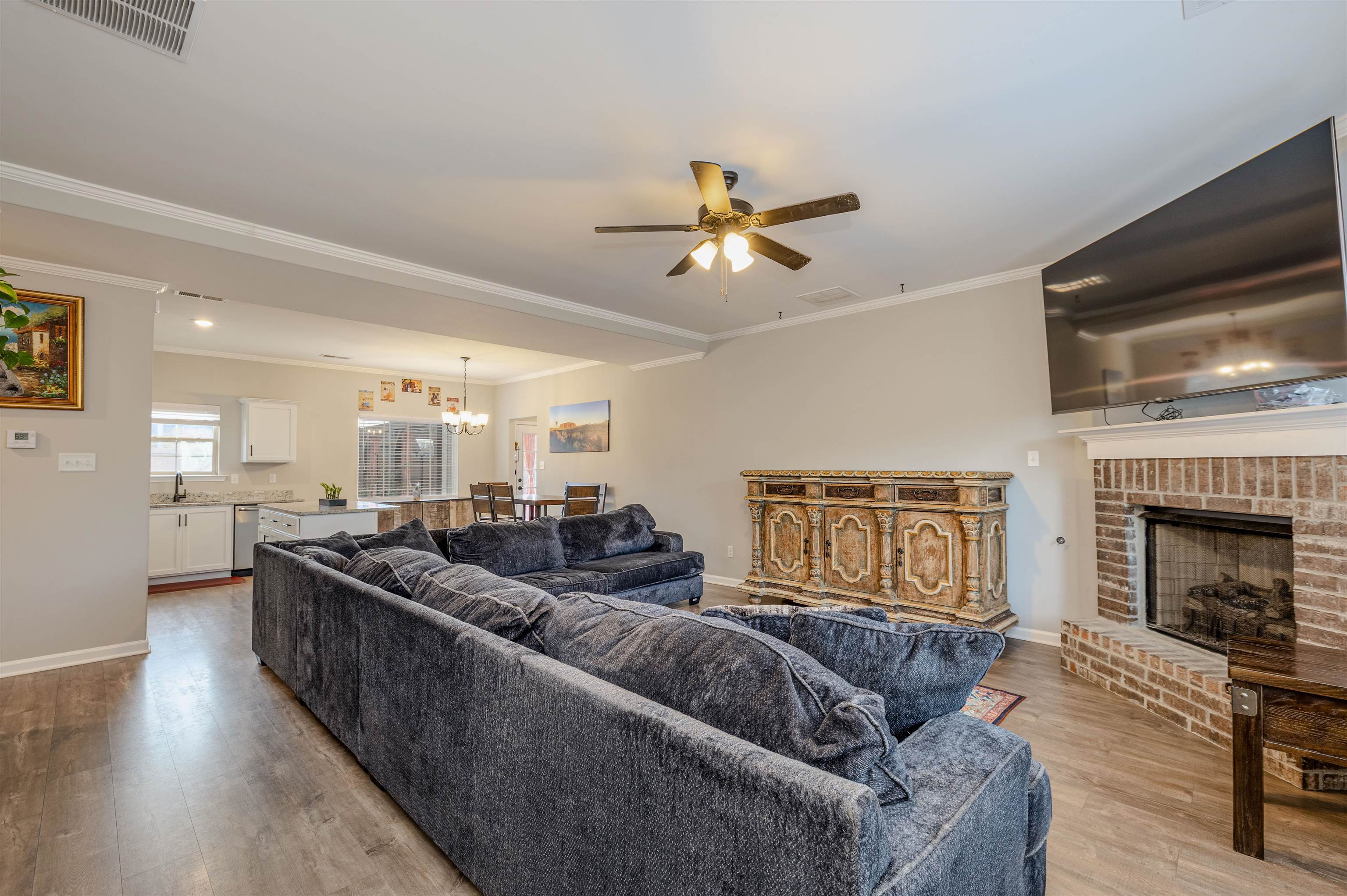 Unincorporated, Tennessee 38125, United States, 5 Bedrooms Bedrooms, ,2 BathroomsBathrooms,Residential,Active,252484