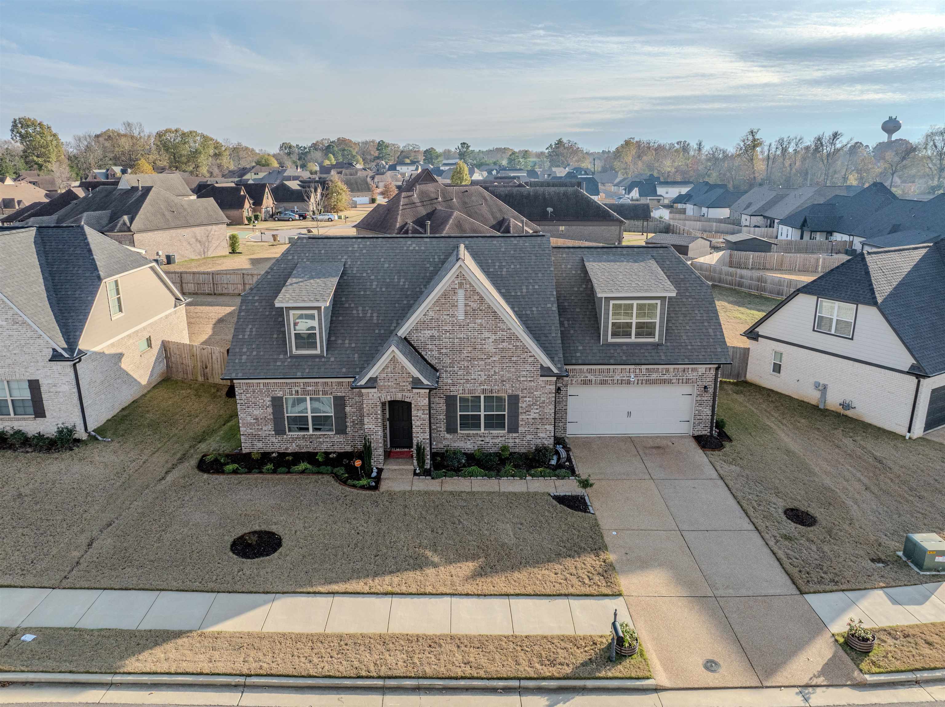 Unincorporated, Tennessee 38125, United States, 5 Bedrooms Bedrooms, ,2 BathroomsBathrooms,Residential,Active,252484