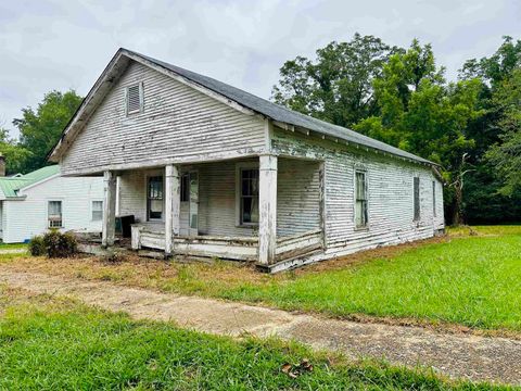 Photo of 287 N 5TH ST, Selmer, TN 38375 (MLS # 10203140)