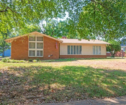1601 W CRESTWOOD DR, MEMPHIS, TN 38119 - Image e10ebbaa38666d7fa7dfbacf6110a7bd/3578102071