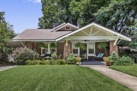 Photo of 111 STONEWALL ST, Memphis, TN 38104 (MLS # 10224718)