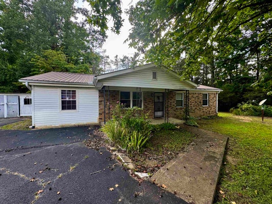 1215 FOSTER RD, ADAMSVILLE, TN 38310 - Image e16ea46c312540149fde365d480cd102/2064655281