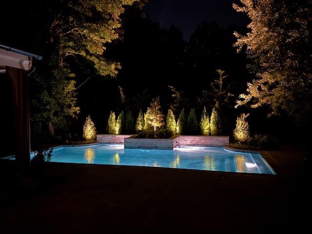 650 BUSHCHAT LN