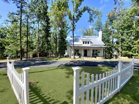 Photo of 420 HOLIDAY HILLS RD, Counce, TN 38326 (MLS # 10222035)