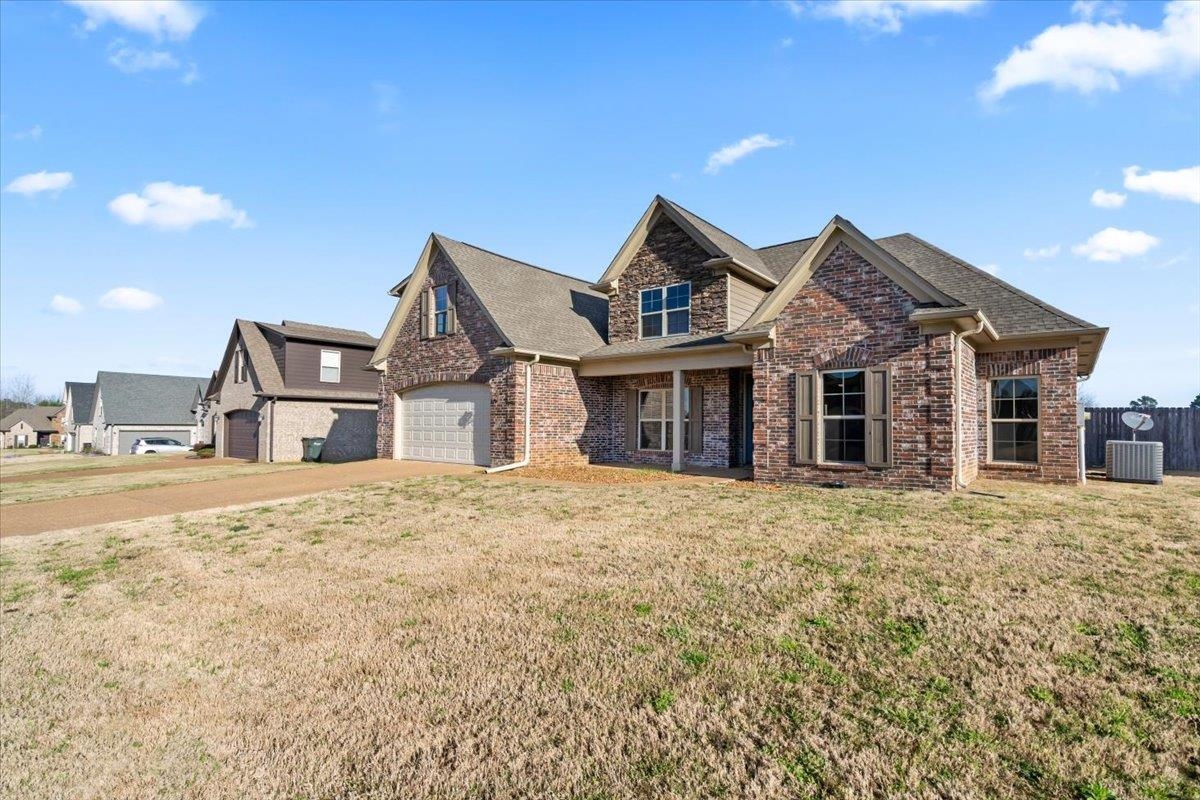 Oakland, Tennessee 38060, United States, 4 Bedrooms Bedrooms, ,2 BathroomsBathrooms,Residential,Active,95345