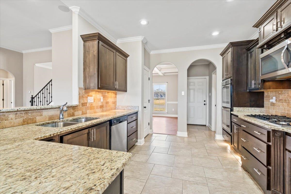 Oakland, Tennessee 38060, United States, 4 Bedrooms Bedrooms, ,2 BathroomsBathrooms,Residential,Active,95345