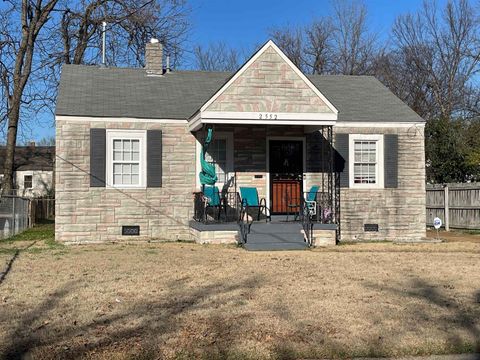 2552 OGDEN AVE Memphis TN 38112