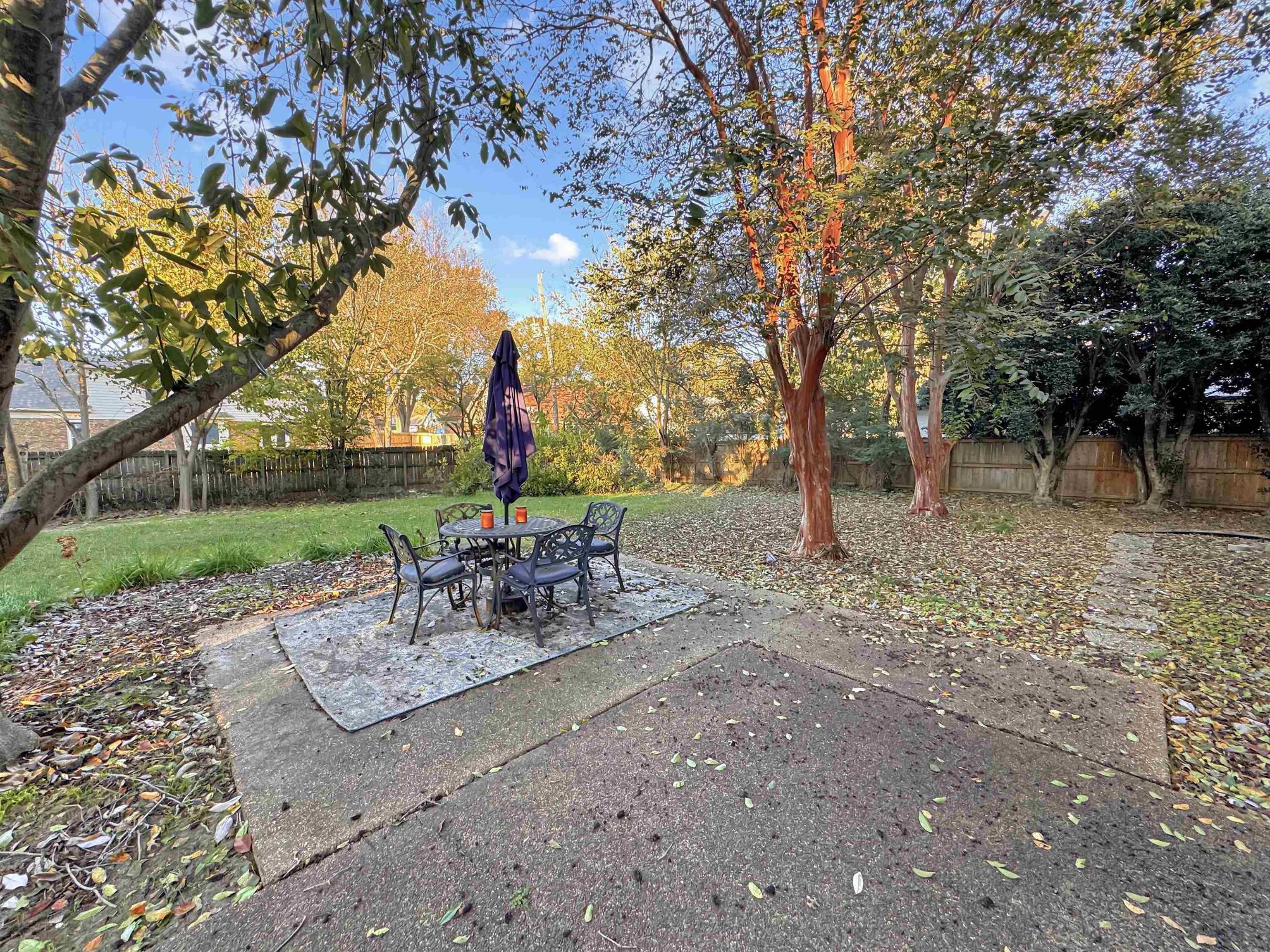 Collierville, Tennessee 38017, United States, 3 Bedrooms Bedrooms, ,2 BathroomsBathrooms,Residential,Active,242722