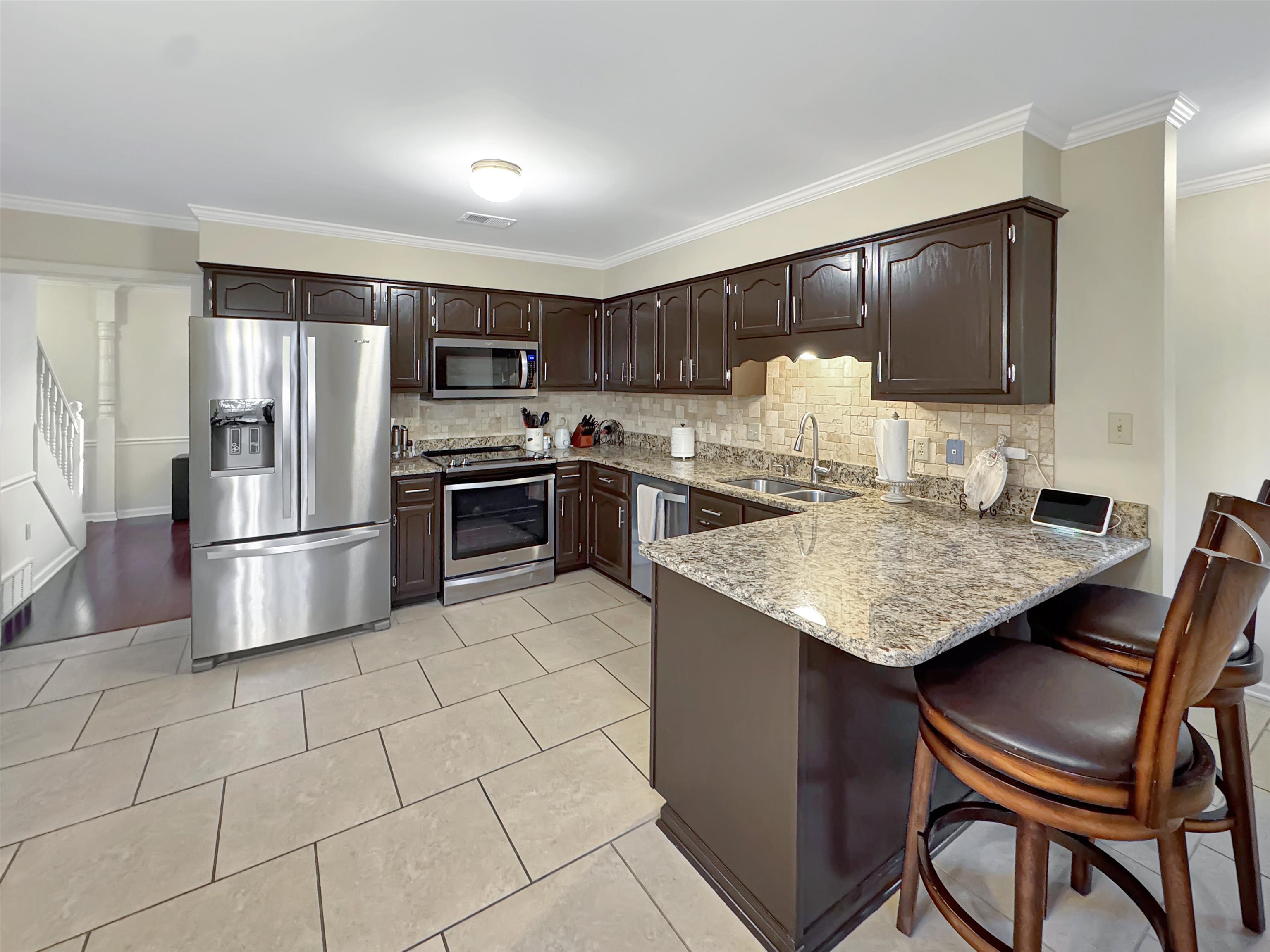 Collierville, Tennessee 38017, United States, 3 Bedrooms Bedrooms, ,2 BathroomsBathrooms,Residential,Active,242722