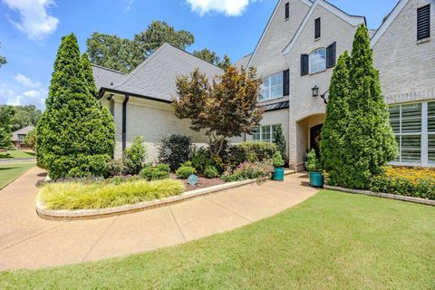 Photo of 10204 MAPLE RUN DR, Lakeland, TN 38002 (MLS # 10214792)