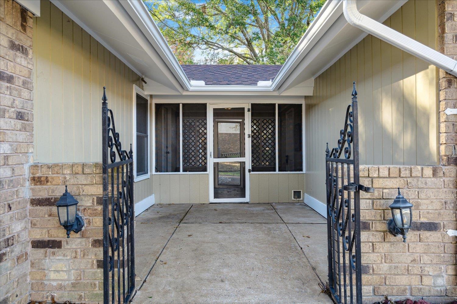 Bartlett, Tennessee 38134, United States, 3 Bedrooms Bedrooms, ,2 BathroomsBathrooms,Residential,Pending,30955