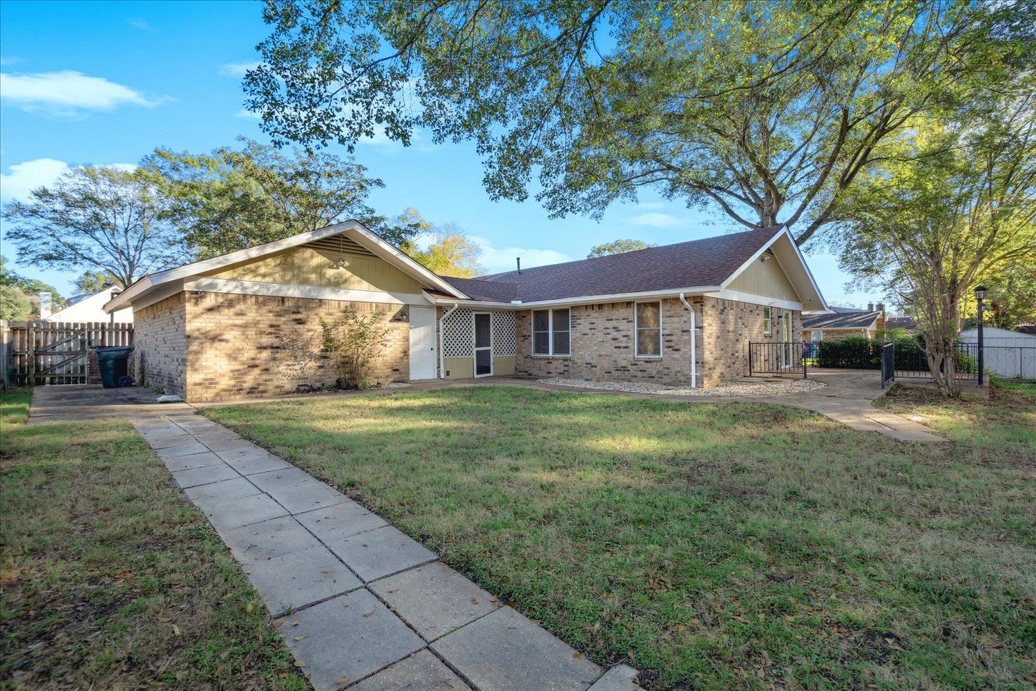 Bartlett, Tennessee 38134, United States, 3 Bedrooms Bedrooms, ,2 BathroomsBathrooms,Residential,Pending,30955