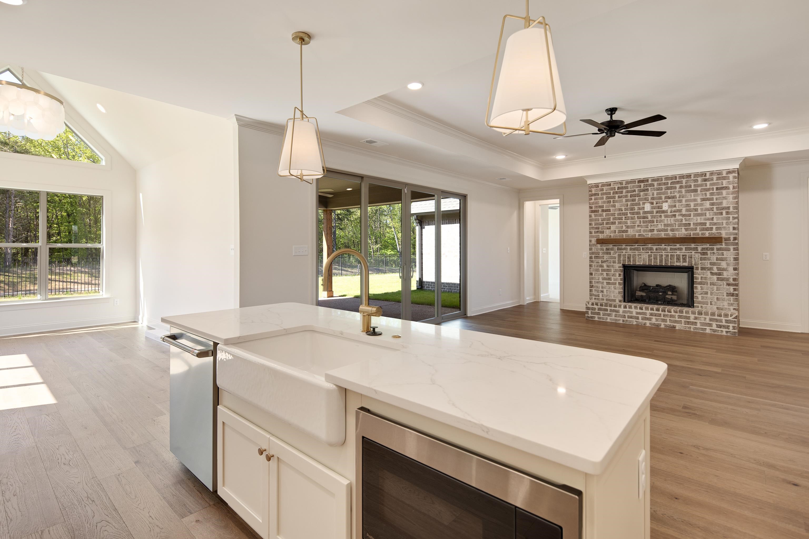 Arlington, Tennessee 38002, United States, 5 Bedrooms Bedrooms, ,3 BathroomsBathrooms,Residential,Active,48570