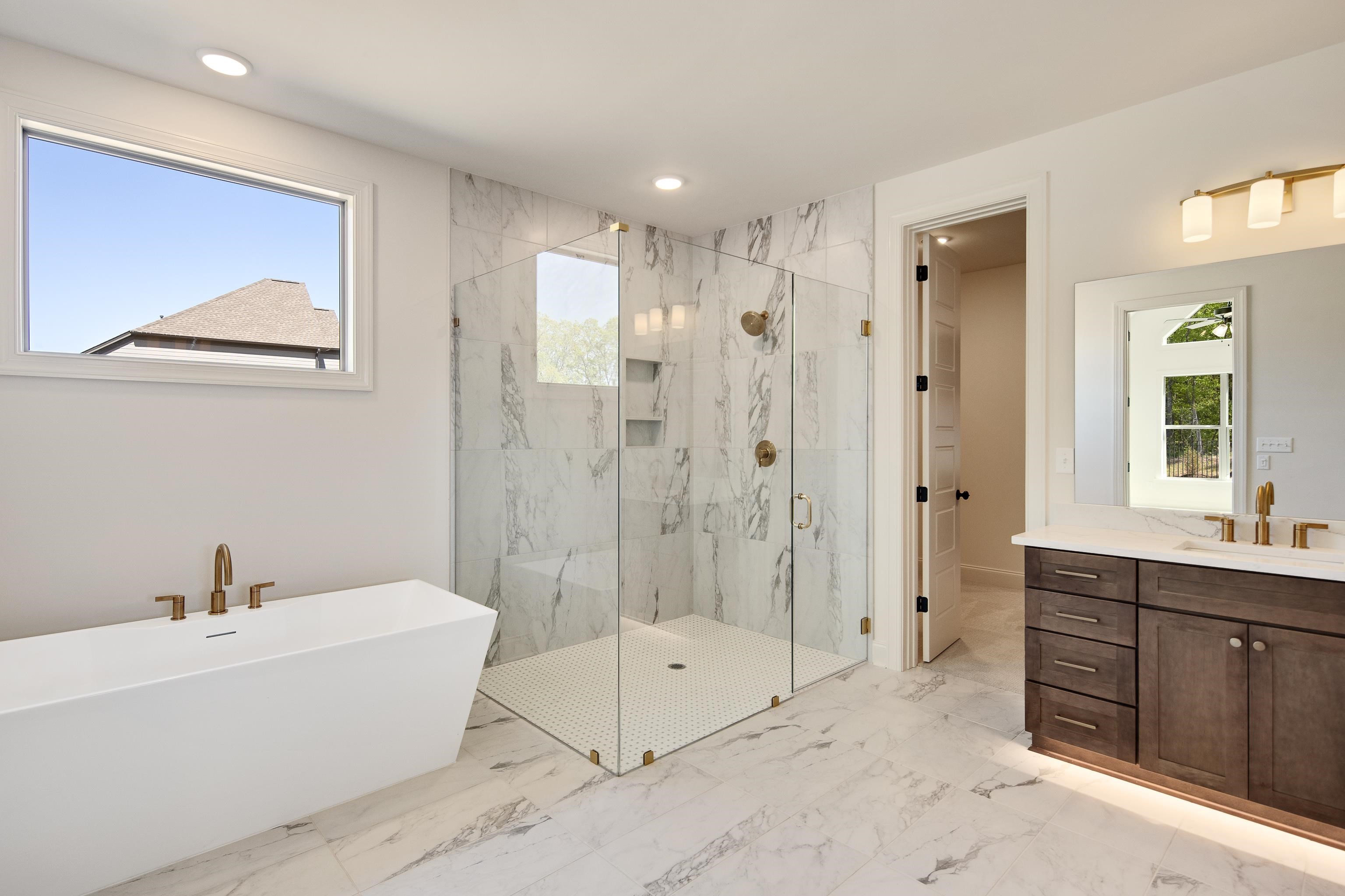 Arlington, Tennessee 38002, United States, 5 Bedrooms Bedrooms, ,3 BathroomsBathrooms,Residential,Active,48570