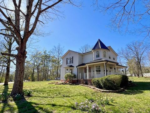 Photo of 225 STICINE RD, Guys, TN 38339 (MLS # 10211114)