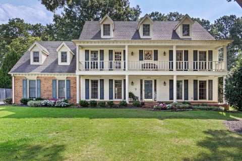 Photo of 2252 COATHBRIDGE DR, Germantown, TN 38139 (MLS # 10230339)