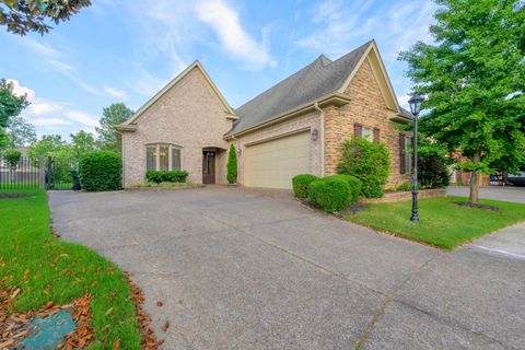 Single Family Residence in Collierville TN 3508 TAPLOW WAY.jpg