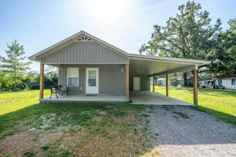 Photo of 169 GEANS LN, Savannah, TN 38372 (MLS # 10226695)