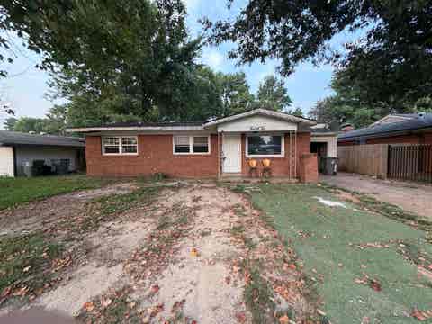 Photo of 1210 THEODORE ST, Memphis, TN 38122 (MLS # 10227410)
