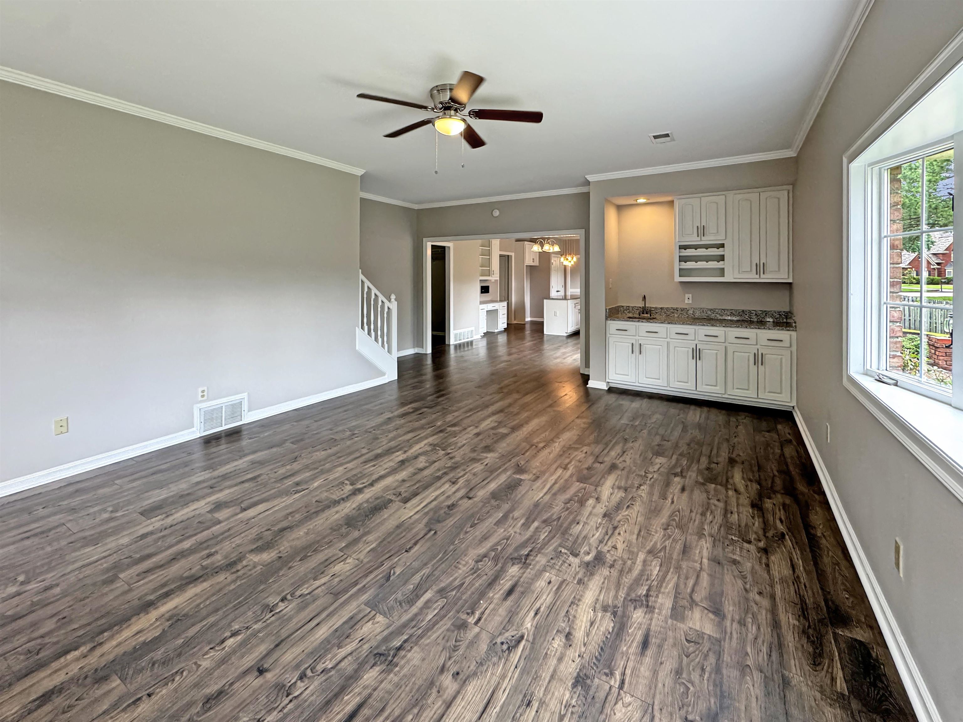 Collierville, Tennessee 38017, United States, 4 Bedrooms Bedrooms, ,4 BathroomsBathrooms,Residential,Active,142430