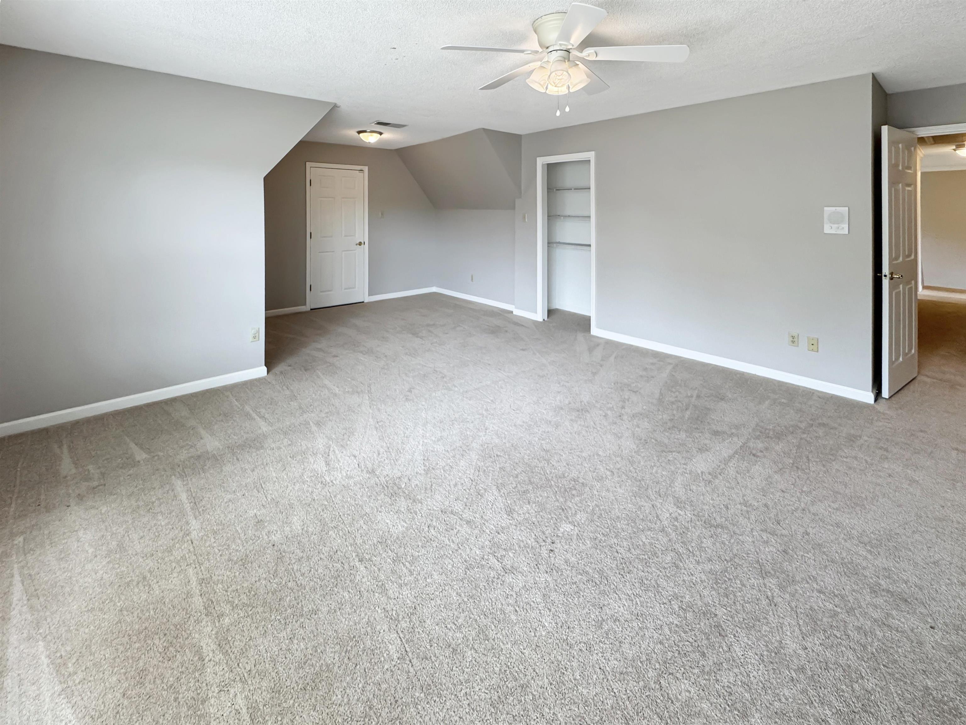 Collierville, Tennessee 38017, United States, 4 Bedrooms Bedrooms, ,4 BathroomsBathrooms,Residential,Active,142430