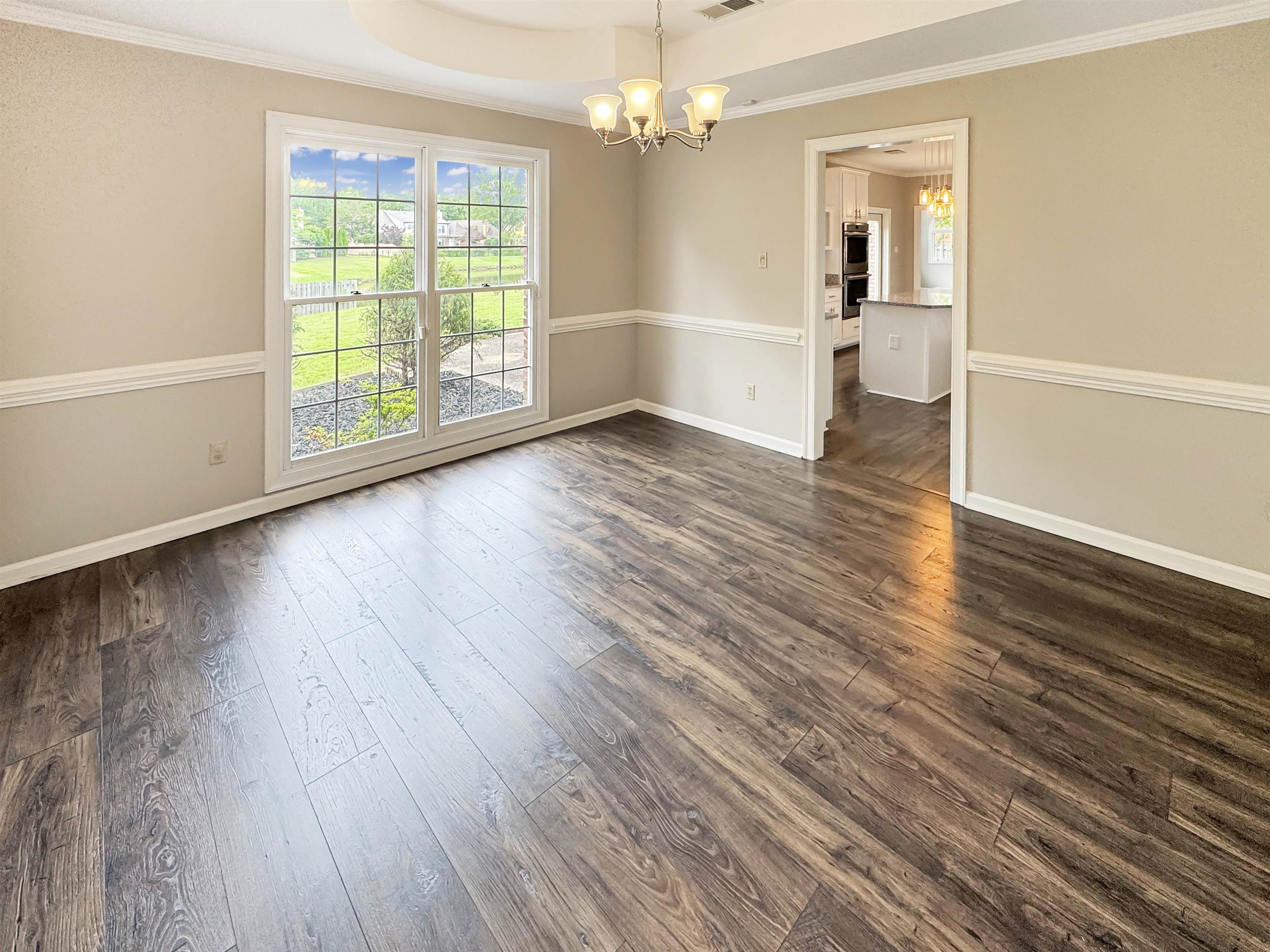 Collierville, Tennessee 38017, United States, 4 Bedrooms Bedrooms, ,4 BathroomsBathrooms,Residential,Active,142430