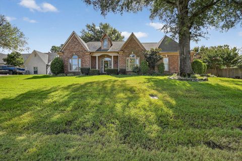 Photo of 3266 PATCHES DR, Bartlett, TN 38133 (MLS # 10215855)