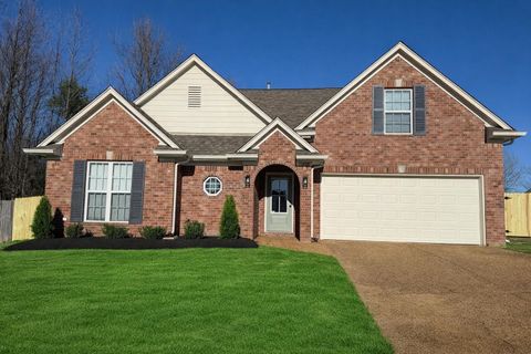 Photo of 11608 MILTON RIDGE CV, Arlington, TN 38002 (MLS # 10212779)