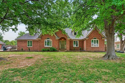 Photo of 3264 PATRICIA ELLEN DR, Bartlett, TN 38133 (MLS # 10220483)