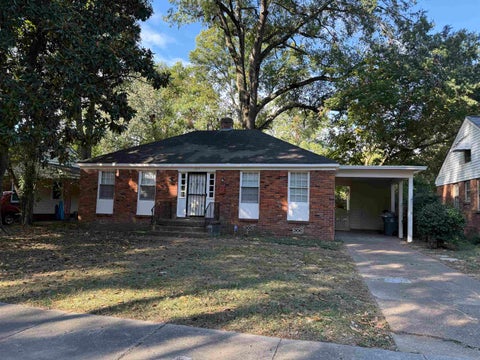 Photo of 1311 MERRYCREST DR, Memphis, TN 38111 (MLS # 10232906)