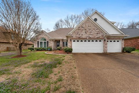 Photo of 9107 RASPBERRY LN, Cordova, TN 38016 (MLS # 10216231)