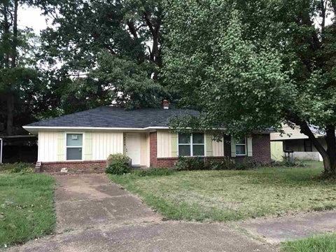 Photo of 4418 QUINCE RD, Memphis, TN 38117 (MLS # 10229963)