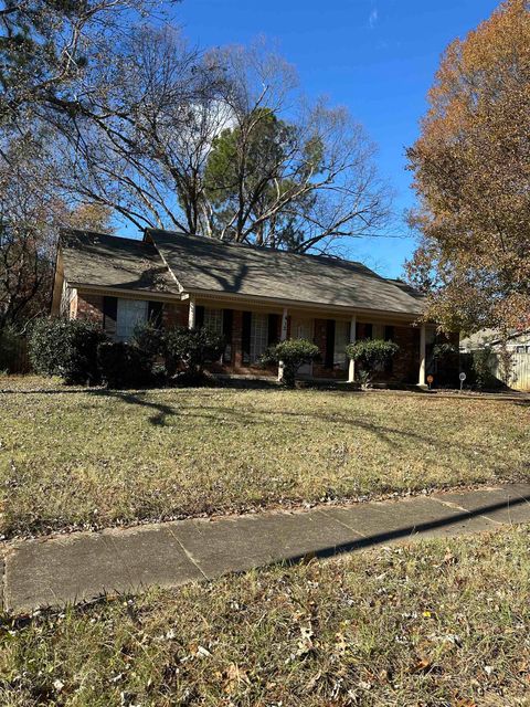 Photo of 4121 STARWOOD DR, Memphis, TN 38115 (MLS # 10187334)