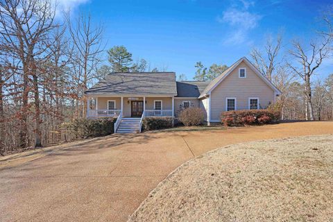 Photo of 180 STROBBE LN, Counce, TN 38326 (MLS # 10215008)