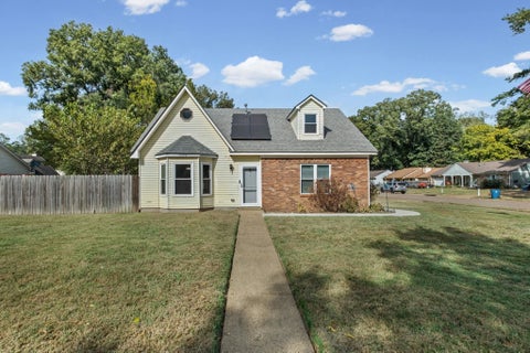 Photo of 4476 HUNTER BAY DR, Millington, TN 38053 (MLS # 10231698)