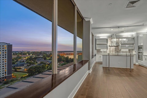 Photo of 655 RIVERSIDE DR 1508 #1508, Memphis, TN 38103 (MLS # 10231264)