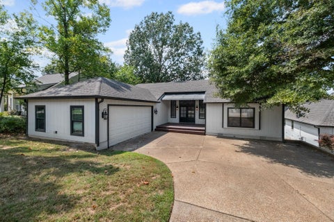 Photo of 4071 CEDAR POINT RD, Lakeland, TN 38002 (MLS # 10221071)