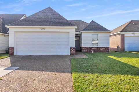 Photo of 5975 PRAIRIE CV, Millington, TN 38053 (MLS # 10206164)