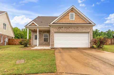Photo of 4896 WATER BROOK CIR, Arlington, TN 38002 (MLS # 10221002)